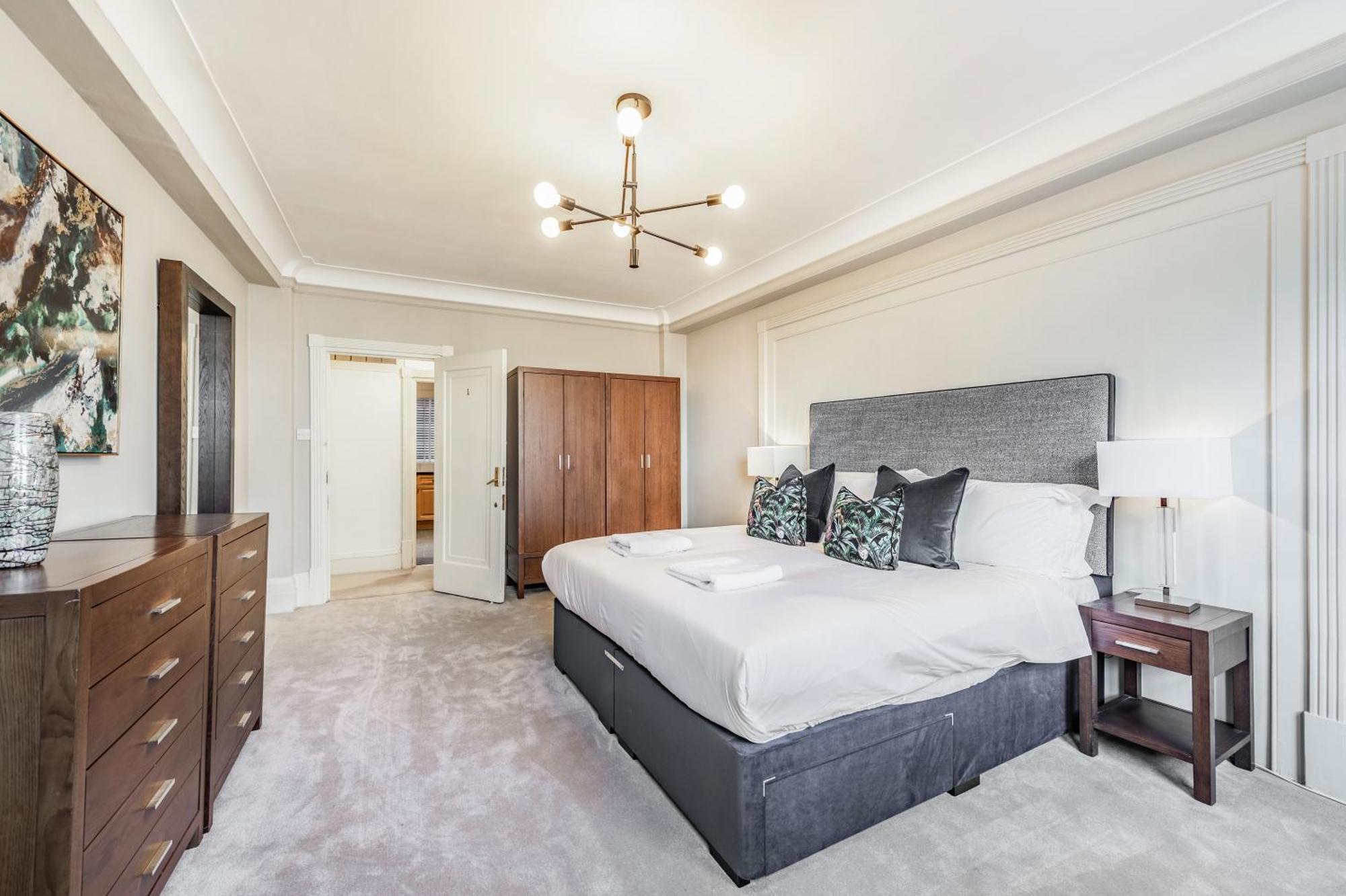 Strathmore Court Apartments Лондон Екстер'єр фото