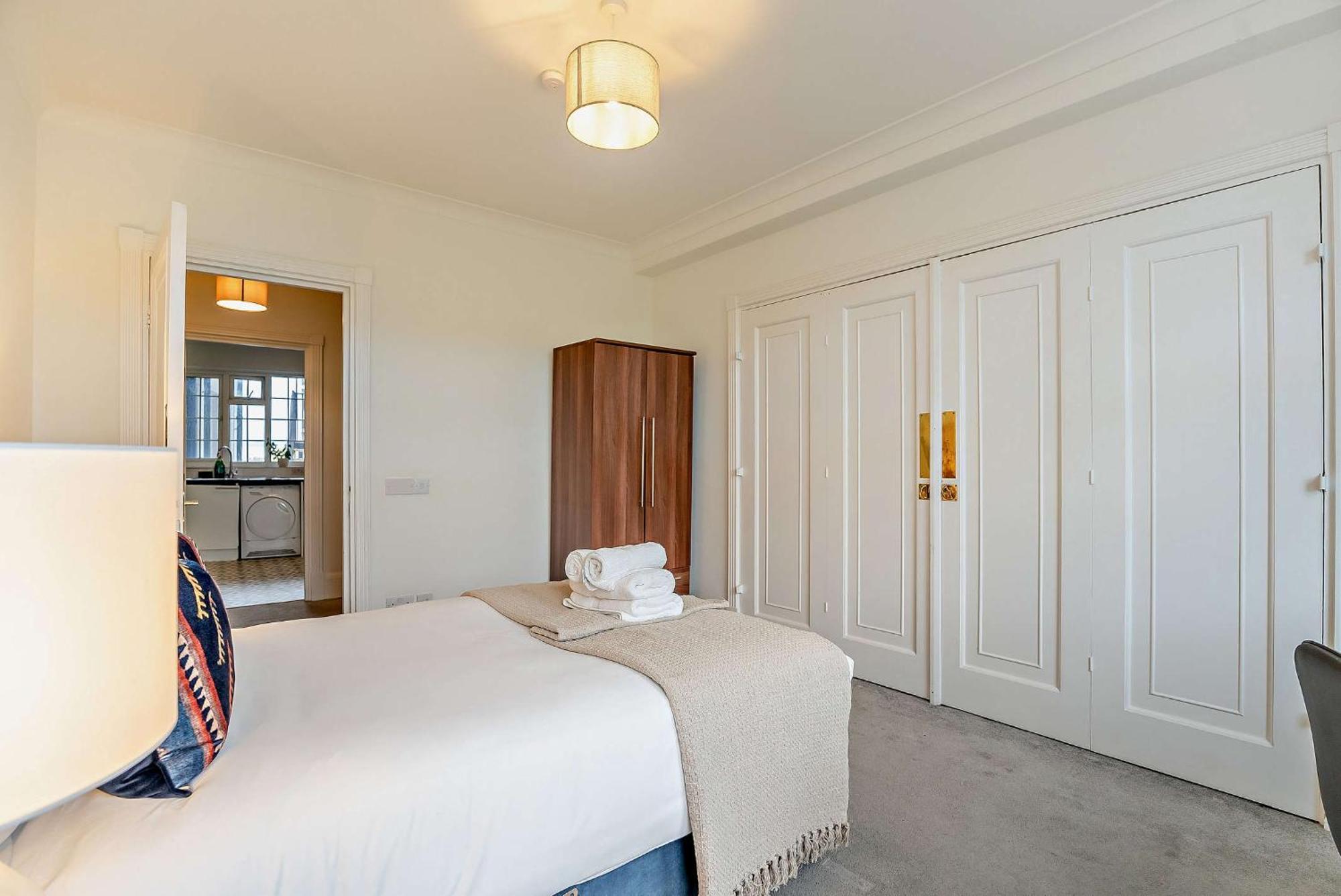 Strathmore Court Apartments Лондон Екстер'єр фото