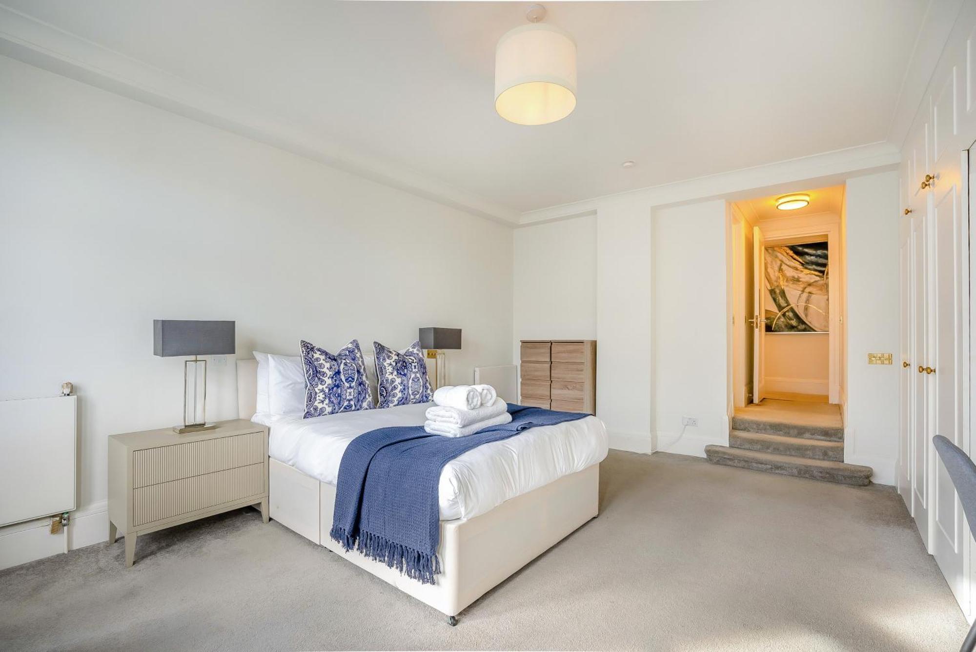 Strathmore Court Apartments Лондон Екстер'єр фото